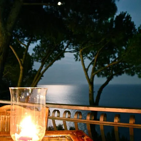 Bed & Breakfast Claro De Lua Circeo 4*